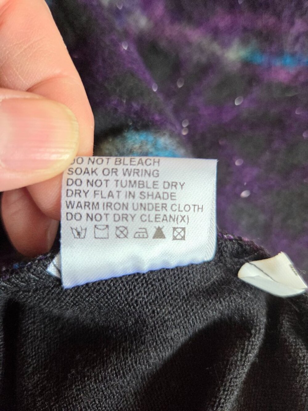 Papillon black/purple chain link pattern fabric tunic with asymmetric hem - Picture 9 of 12
